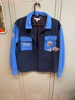 Rare Ladies Oklahoma City Thunder Navy & Royal Blue Team Button Down Shirt Sz M